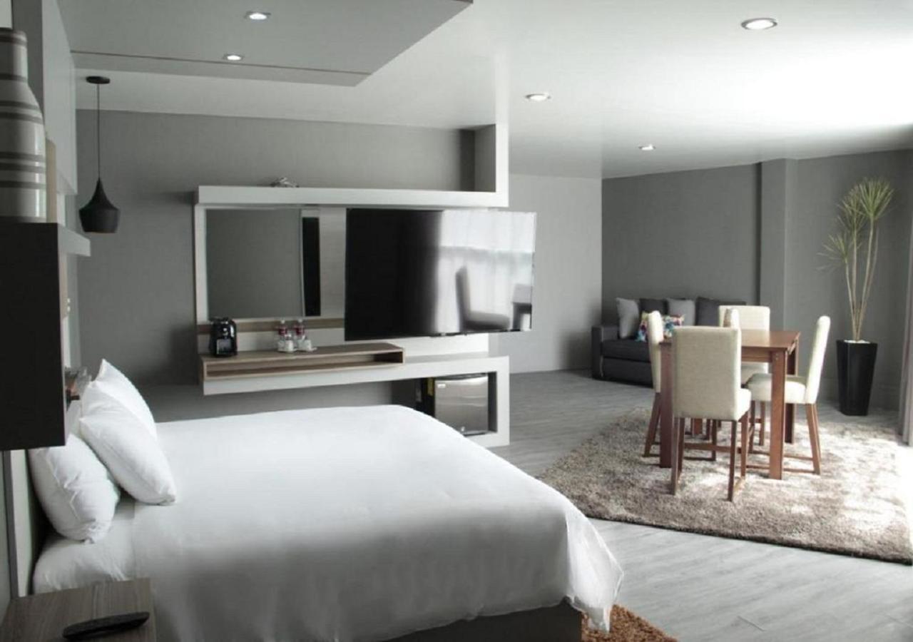 Esduma Hk Hotel Pachuca Εξωτερικό φωτογραφία