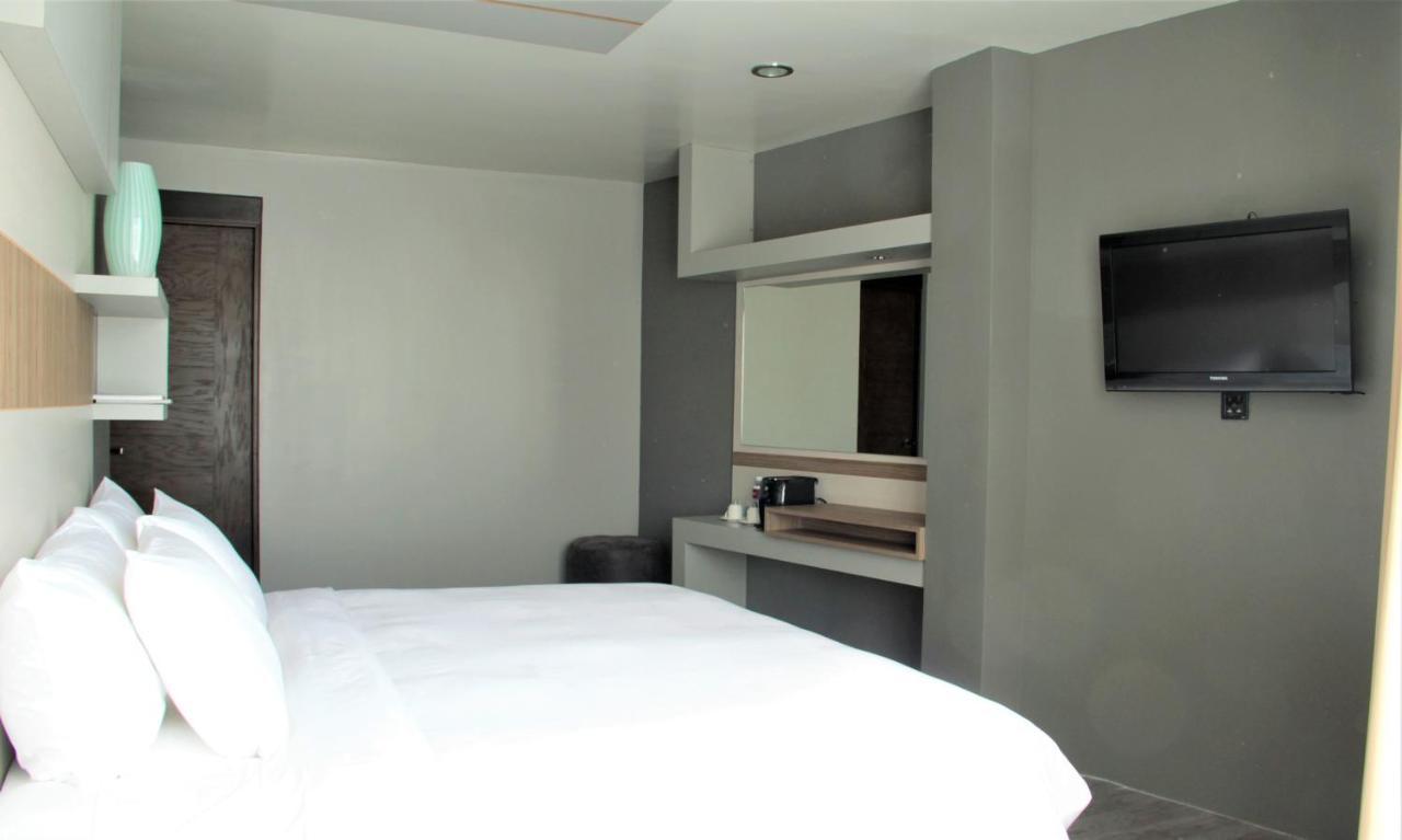 Esduma Hk Hotel Pachuca Εξωτερικό φωτογραφία