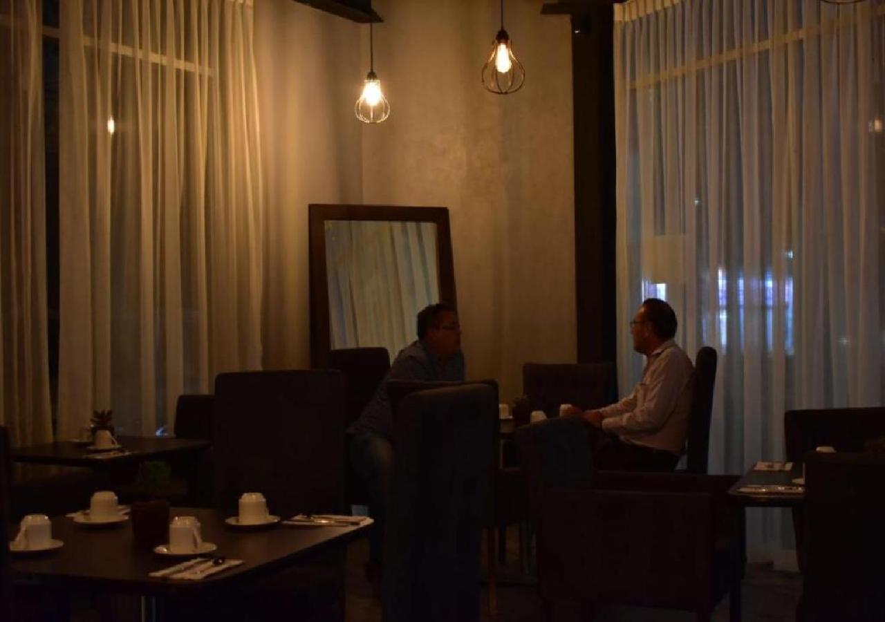 Esduma Hk Hotel Pachuca Εξωτερικό φωτογραφία