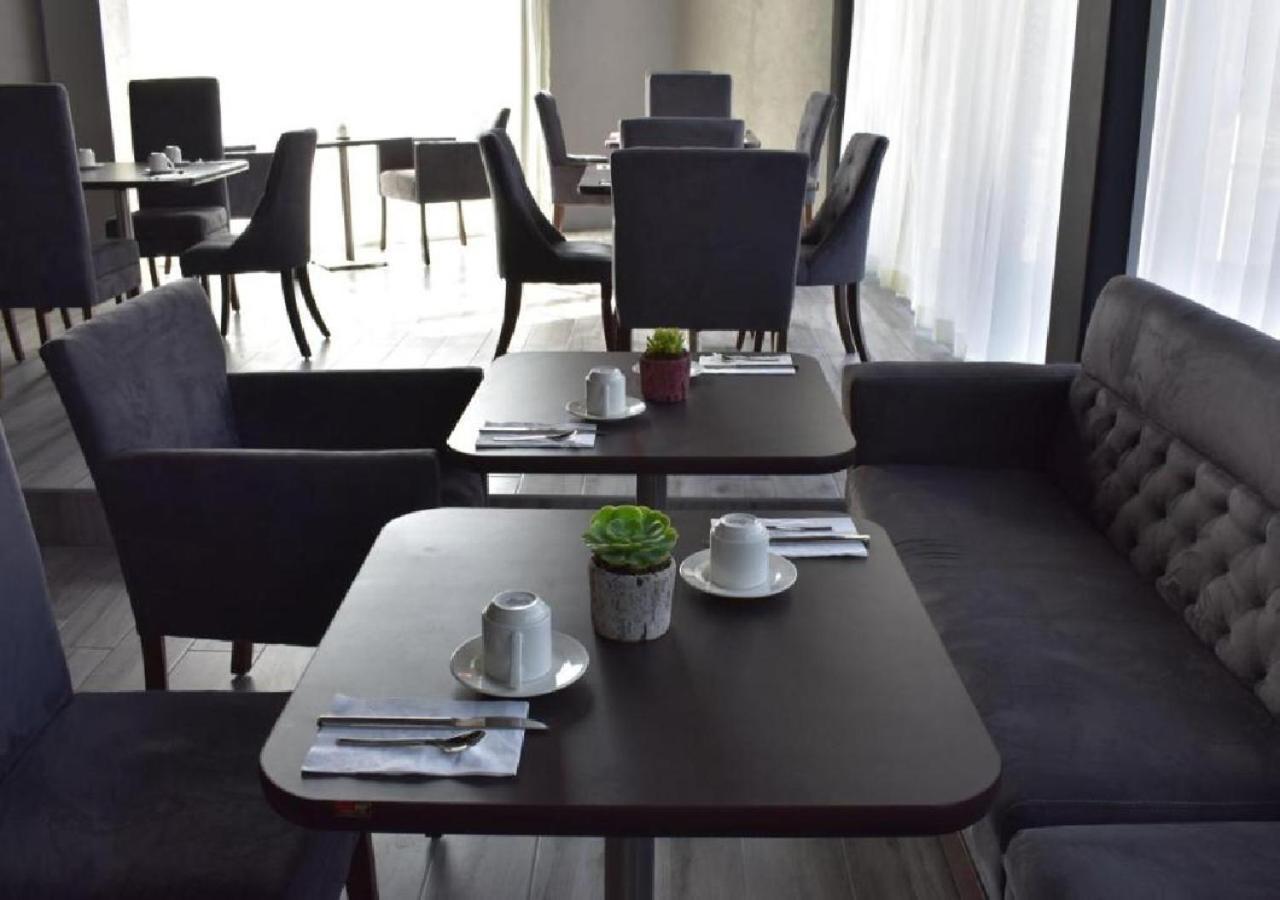 Esduma Hk Hotel Pachuca Εξωτερικό φωτογραφία