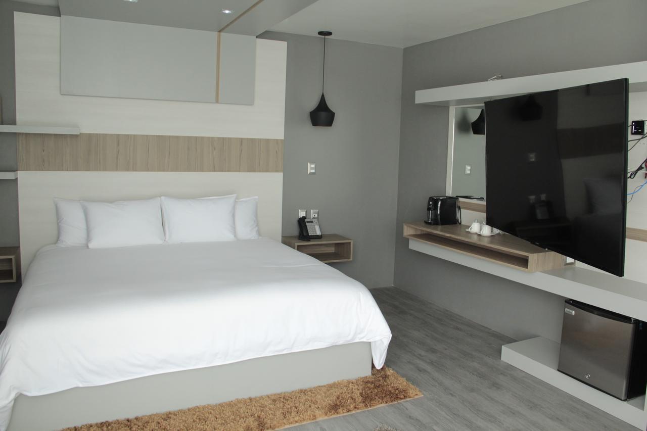 Esduma Hk Hotel Pachuca Εξωτερικό φωτογραφία
